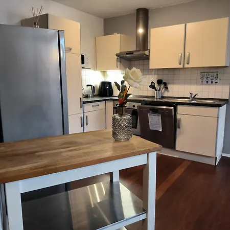 2br Fully Furnished Apartment, 4min To Rab *